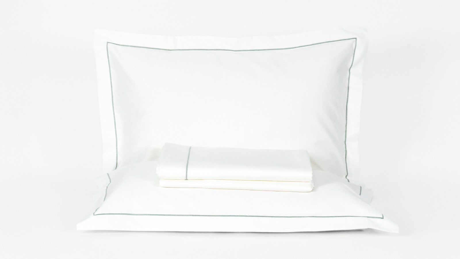 LINIA Bedding Set – 250 TC Sateen Cotton