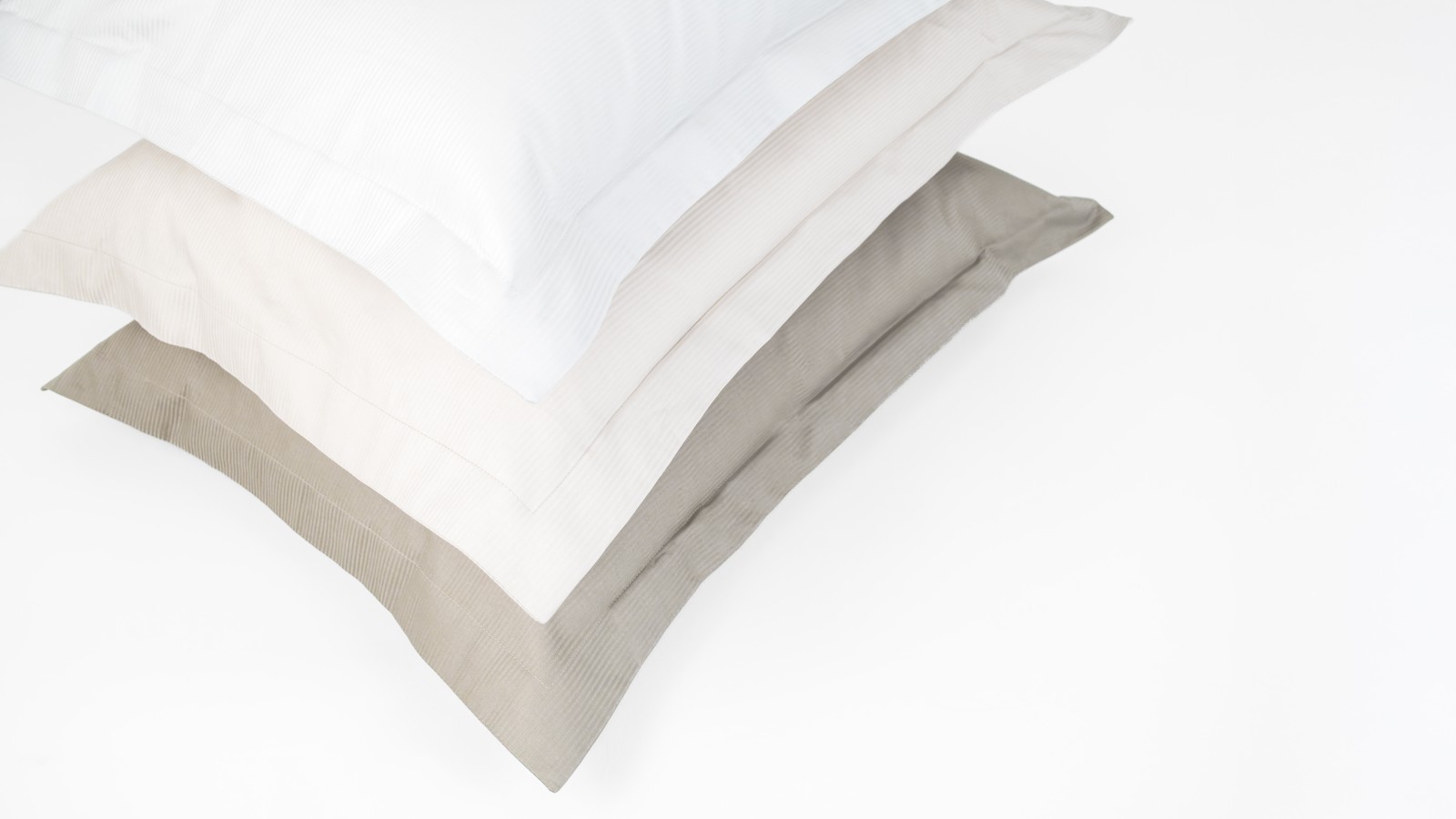 Parure de lit LISSE – Satin de coton 300 TC