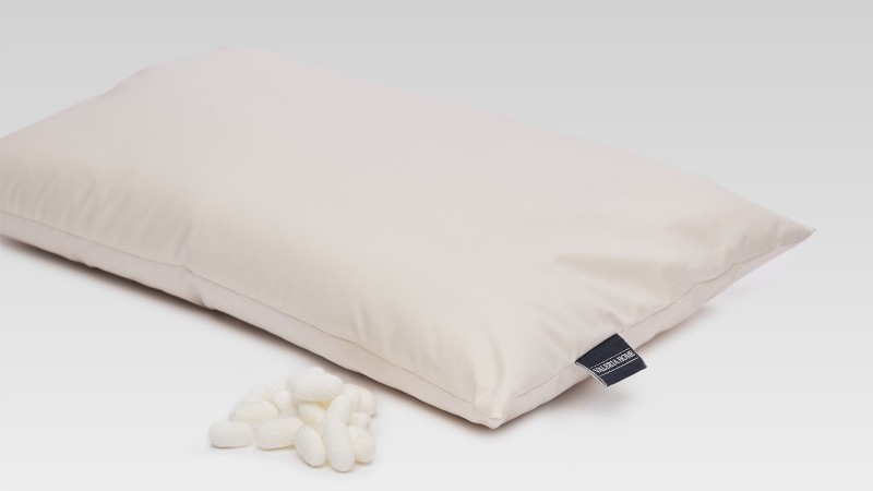 JUNIOR Silk Pillow