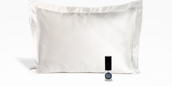 Silk Pillowcase: Benefits for Skin and Hair